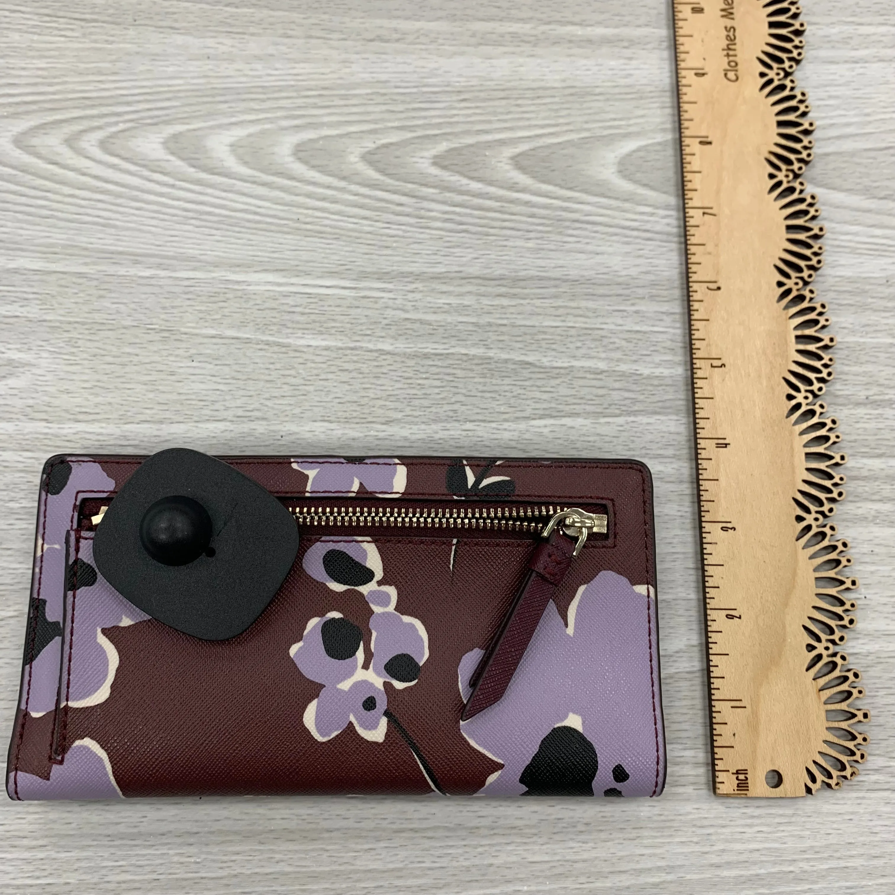 Wallet By Kate Spade  Size: Small Kate Spade Bags