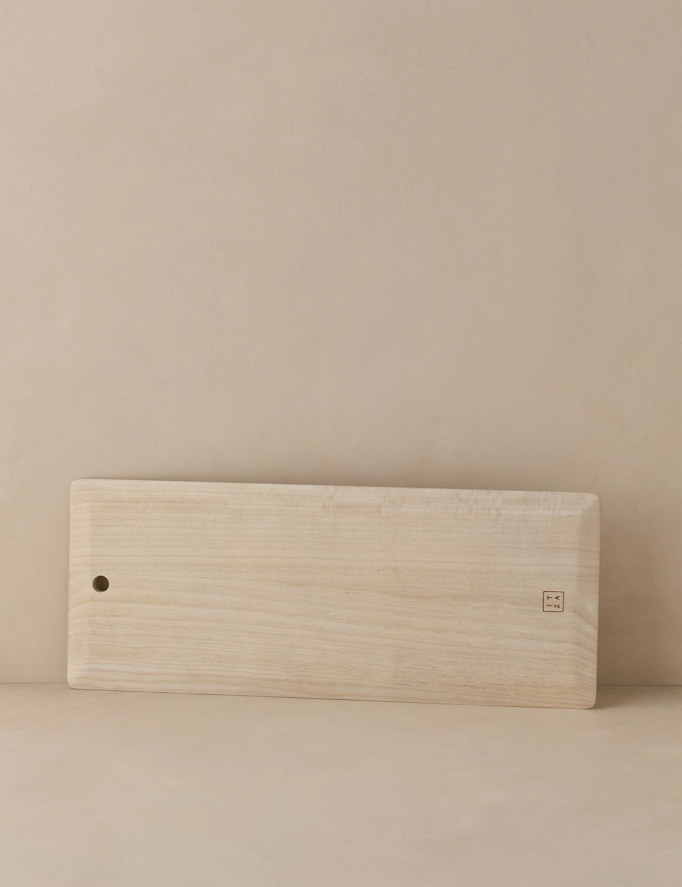 WoodServing Board by Itza Wood