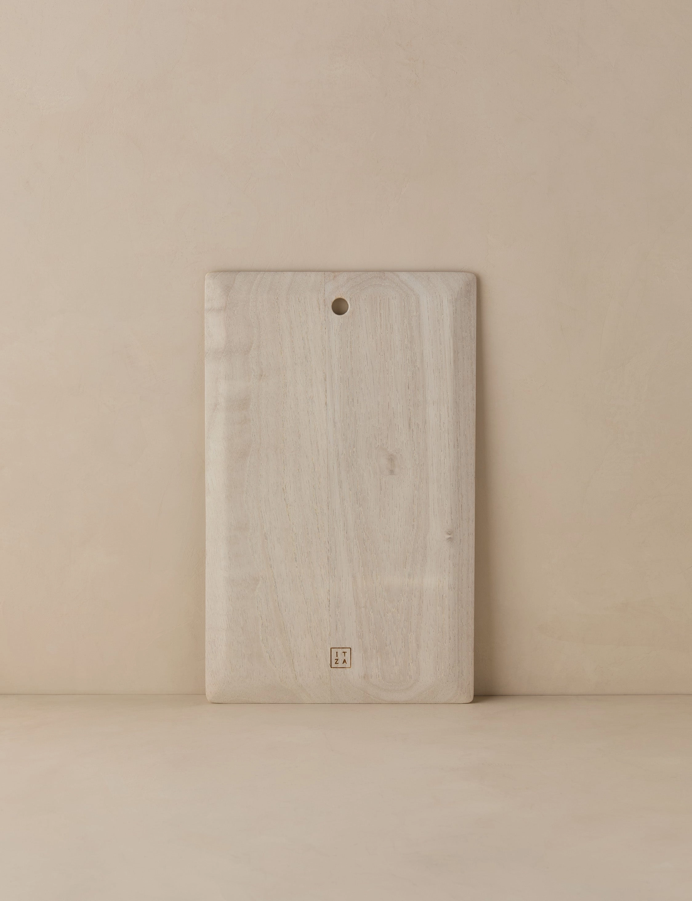 WoodServing Board by Itza Wood