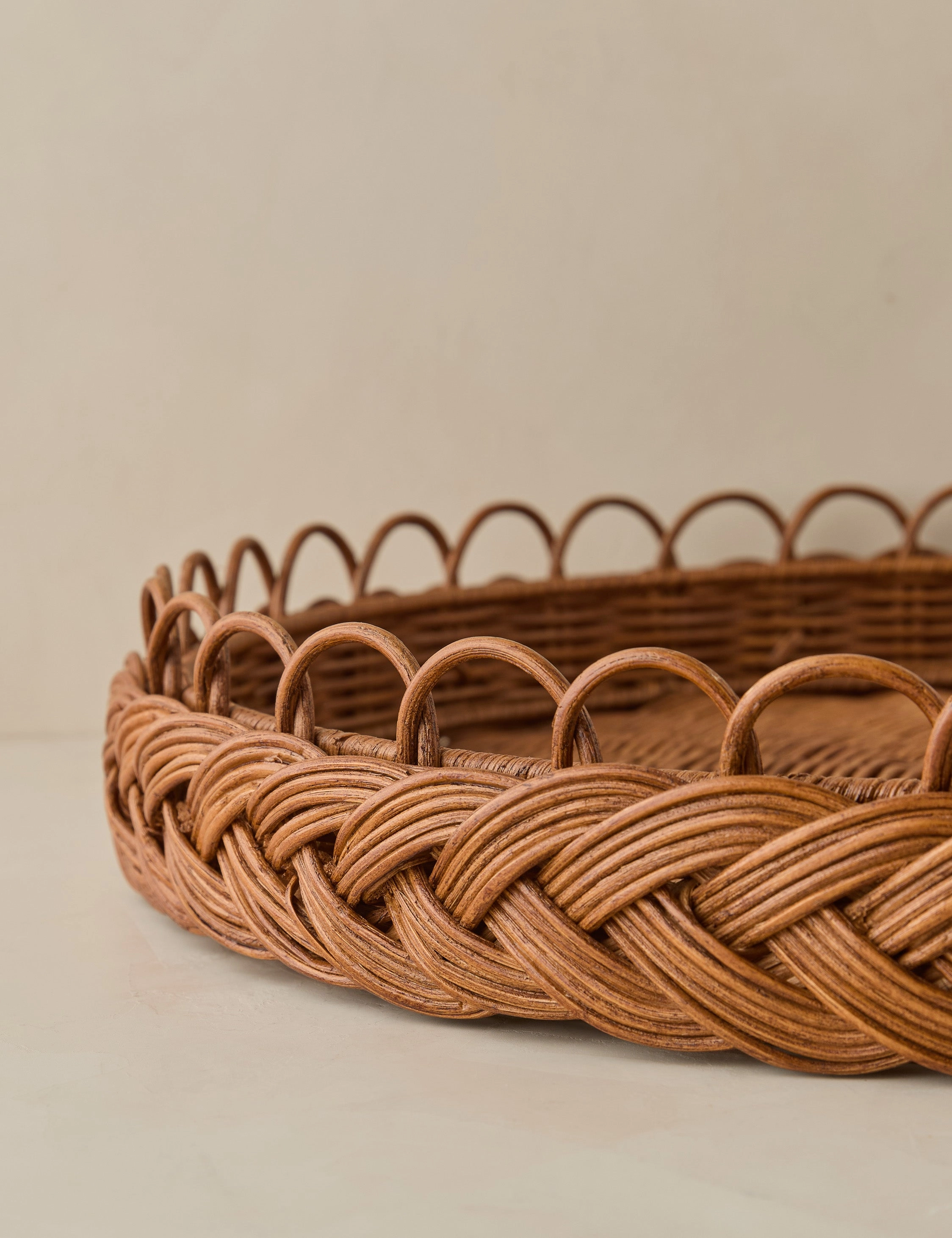 Zaniyah Tray