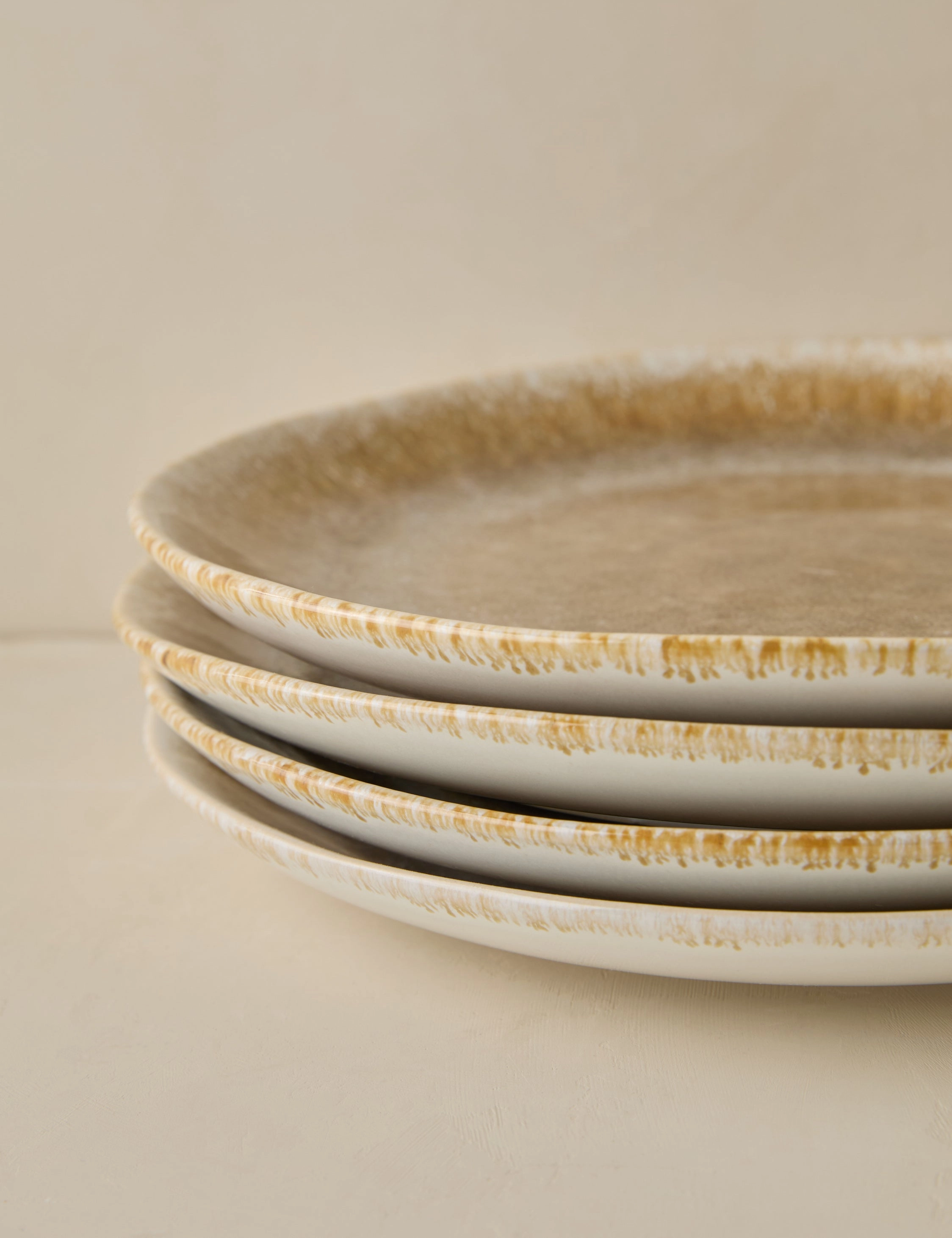 Zaria Stoneware Dinnerware