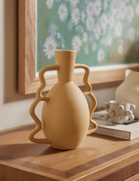 Zayden Vase 