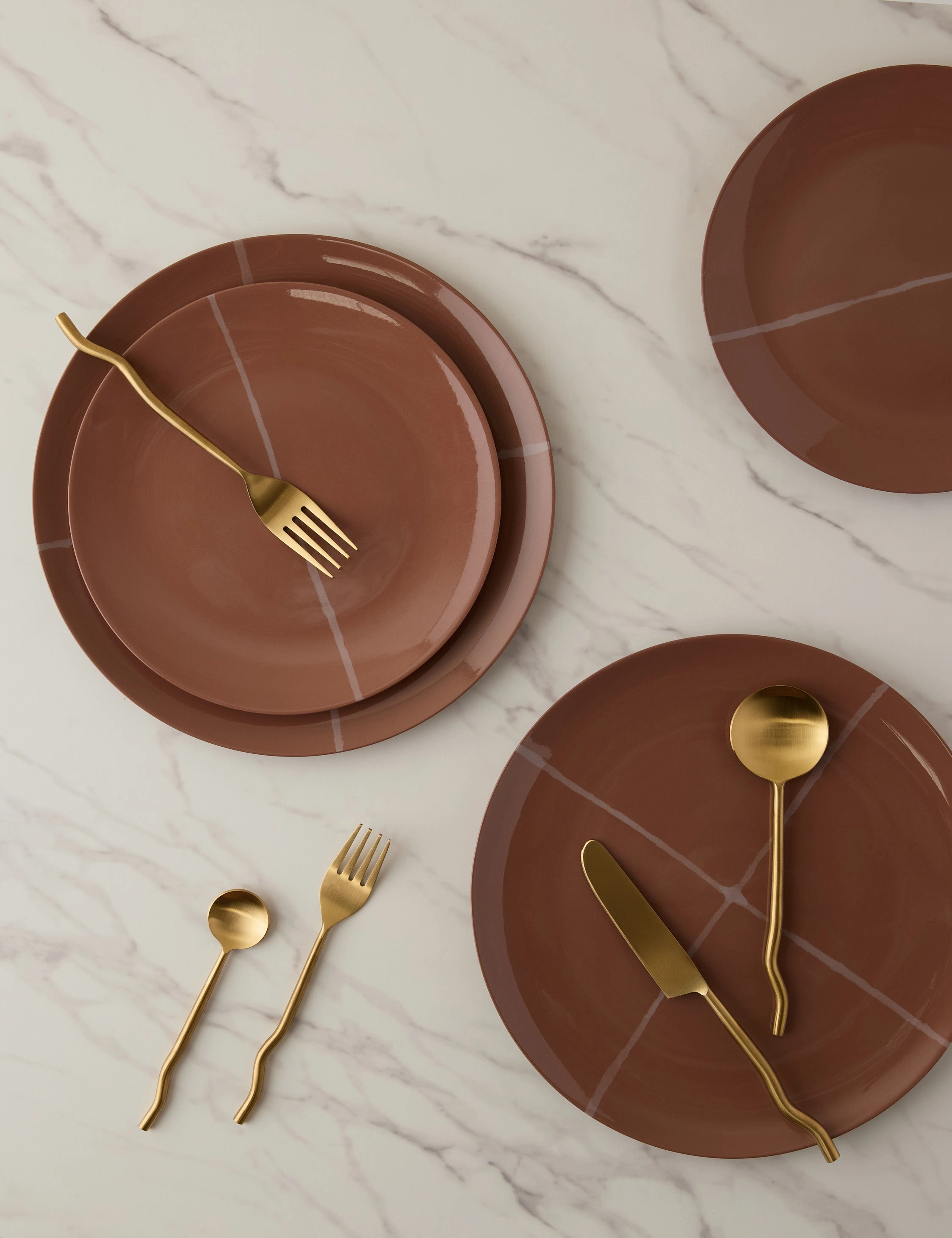 Zuma Porcelain Dinnerware by Kelly Wearstler x Serax